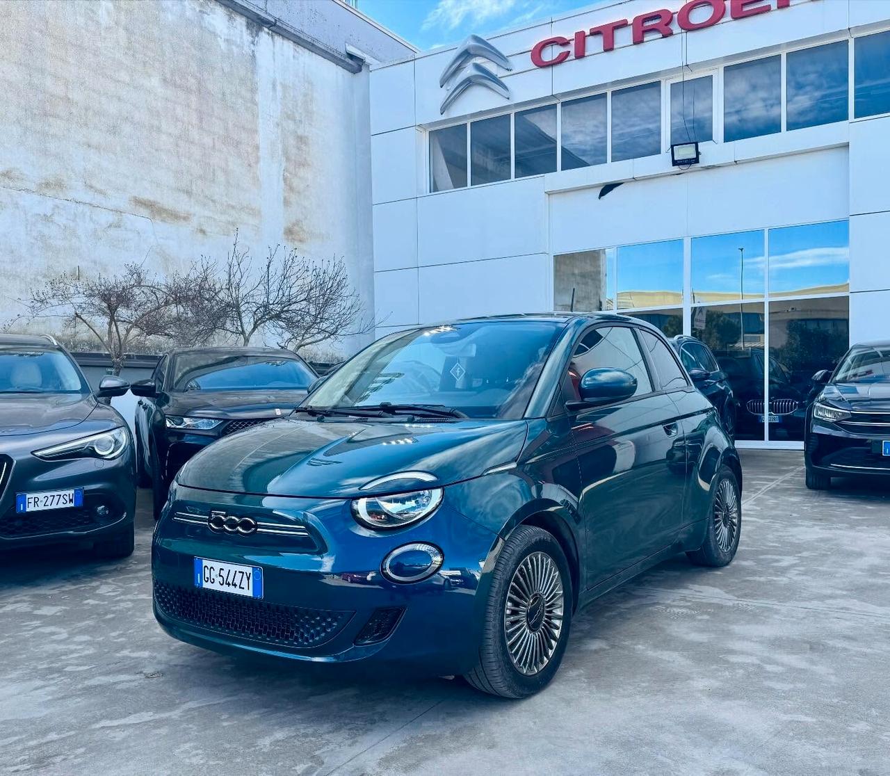 Fiat 500 500e 3+1 42 kWh Icon +