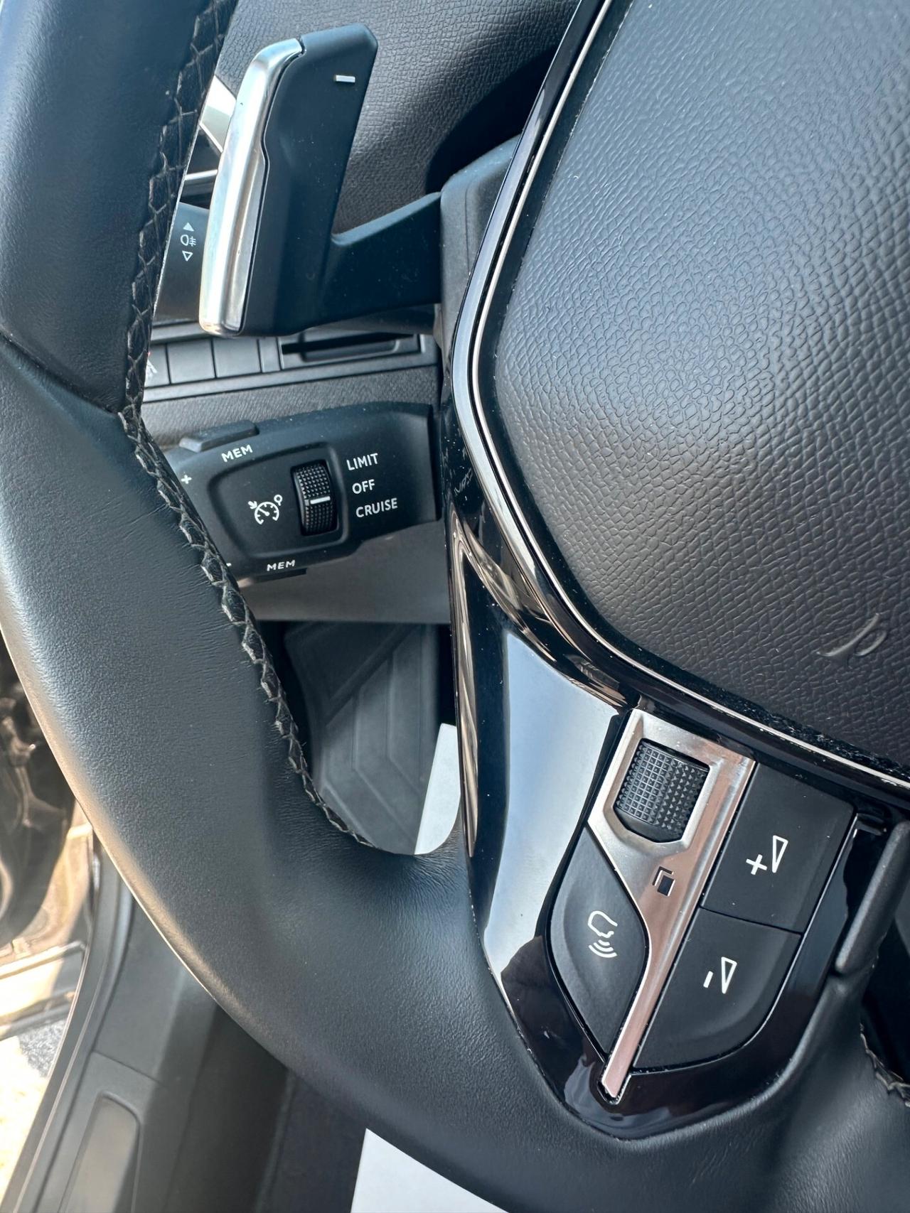 Peugeot 3008 BlueHDi 130 S&S EAT8 Allure /STUPENDA/KM DOC.