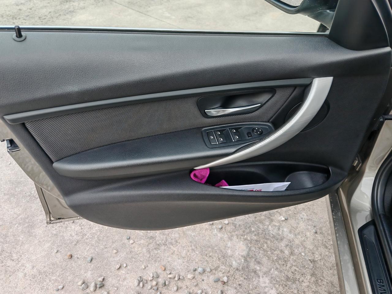 BMW 320 XDRIVE UNIPROPRIETARIO KM VERI GARANZIA