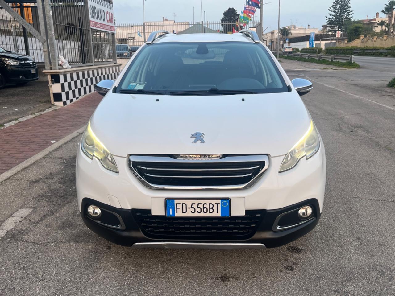 Peugeot 2008 BlueHDi Allure Unipro 2016