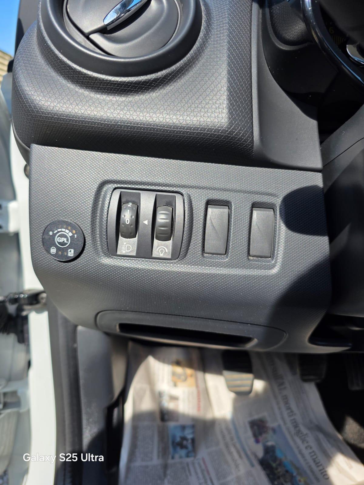 Renault Clio 1.2 75CV GPL 5 porte 2014