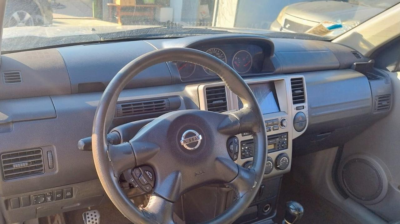 Nissan X-Trail 2.2 dCi