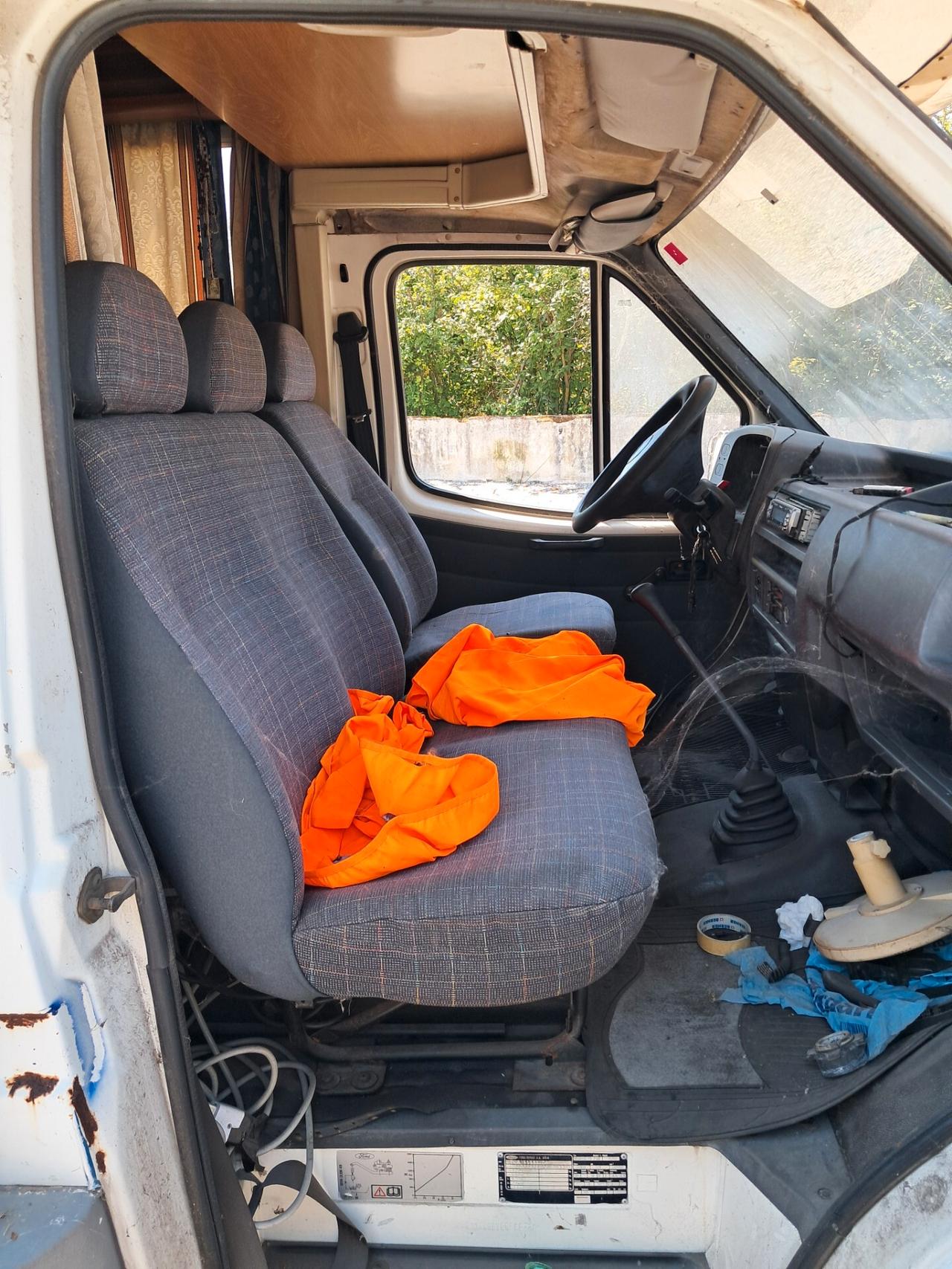 Ford Transit Camper 2.5 Td