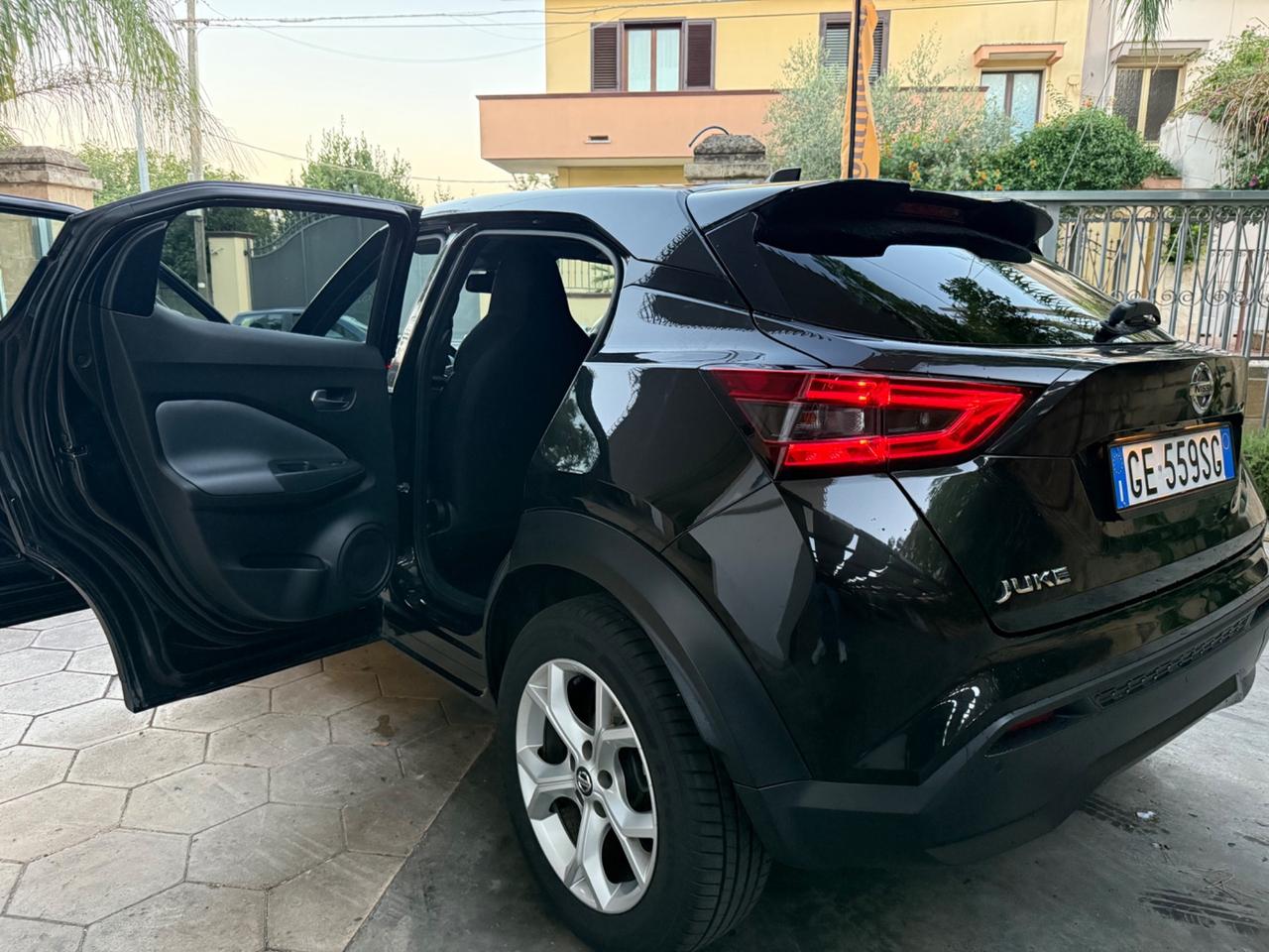 Nissan Juke 1.0 DIG-T 117 CV Acenta