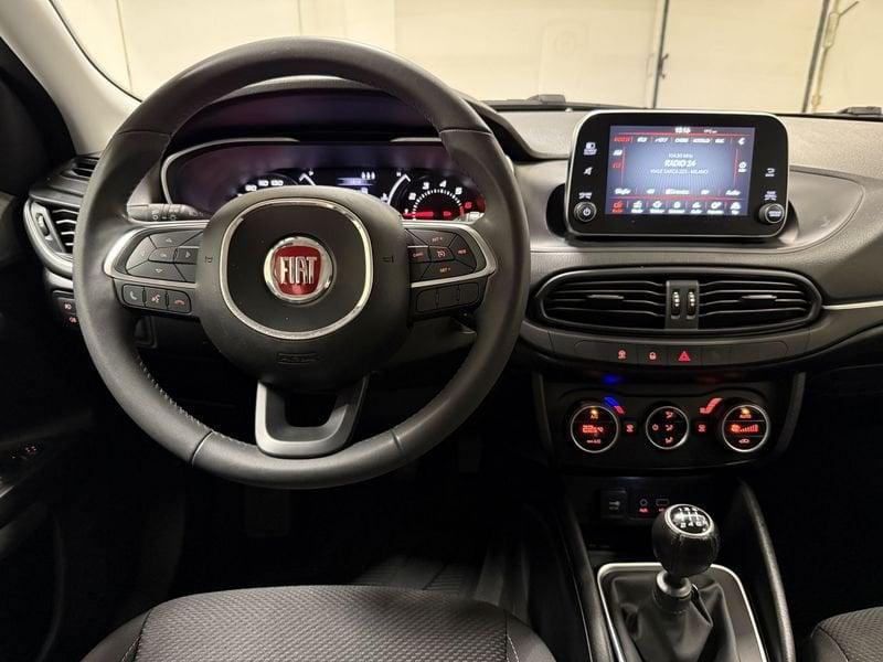 FIAT Tipo Tipo 1.4 5Pt Lounge