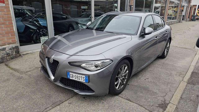 ALFA ROMEO Giulia 2.2 Turbodiesel 160 CV AT8 Business