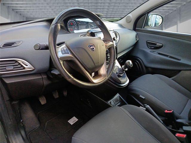 LANCIA Ypsilon 3ª serie 1.0 FireFly 5 porte S&S Hybrid Gold