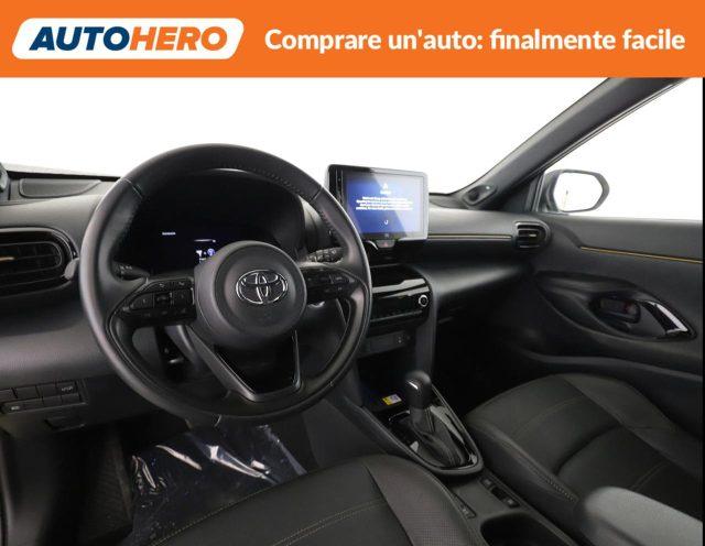 TOYOTA Yaris Cross 1.5 Hybrid 5p. E-CVT AWD-i Premiere