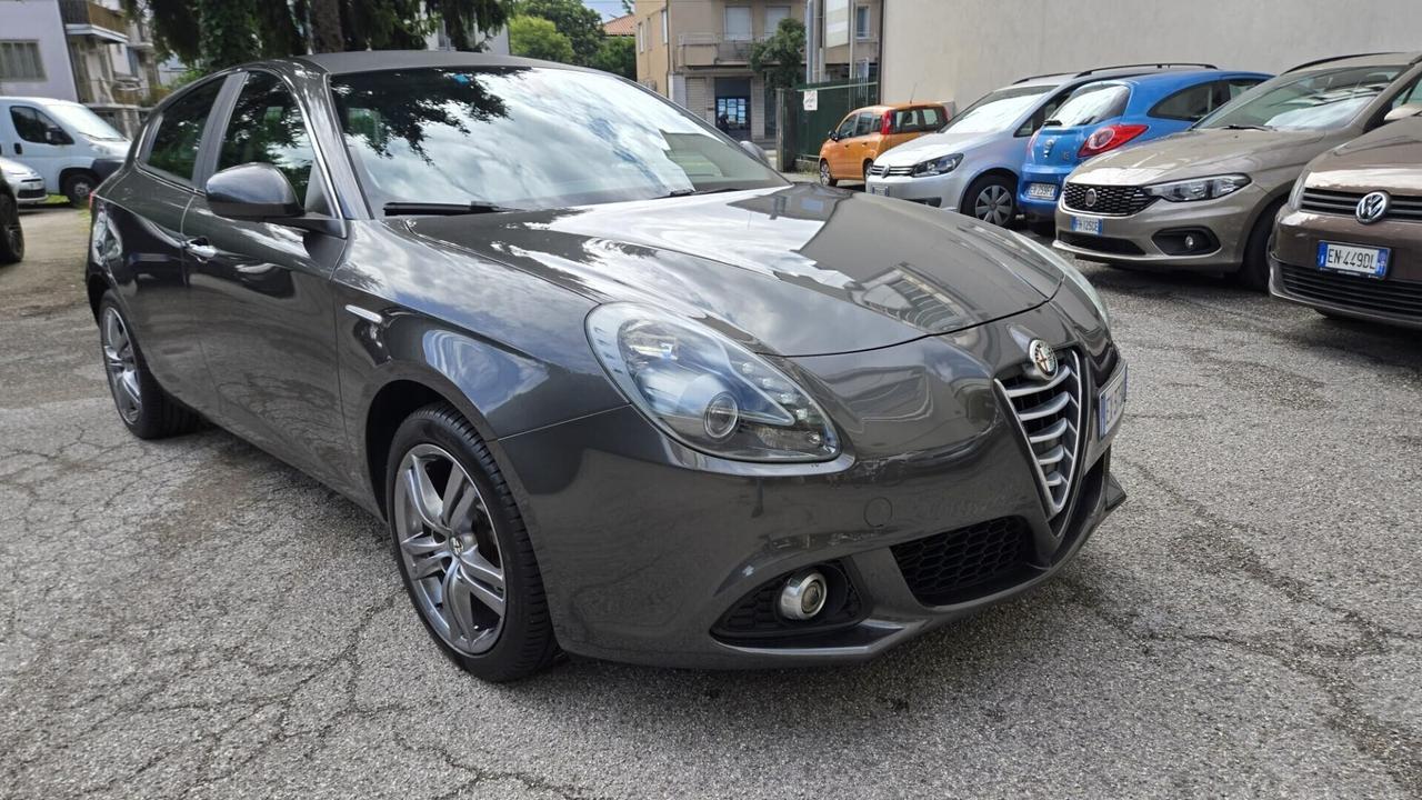 Alfa Romeo Giulietta 1.6 JTDm-2 105 CV Exclusive