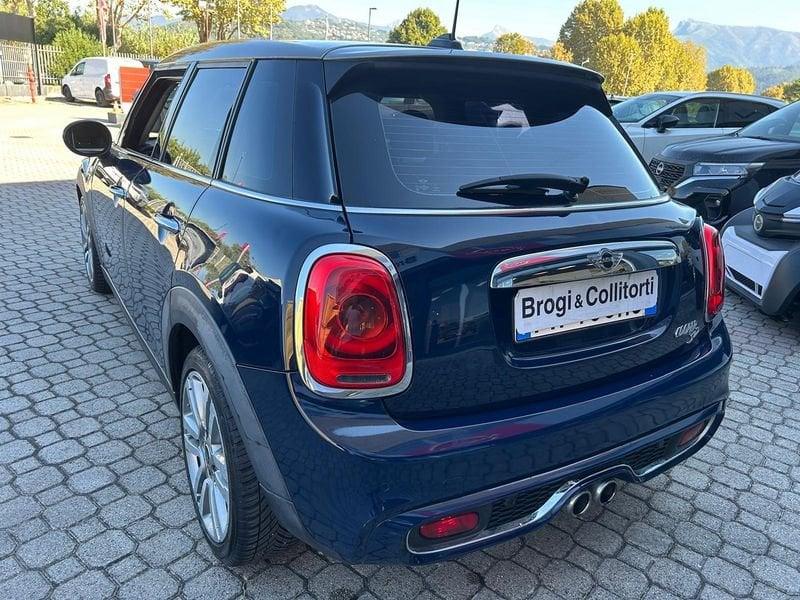 MINI Mini IV F55-F56 2014 5 Porte 2.0 Cooper SD Auto