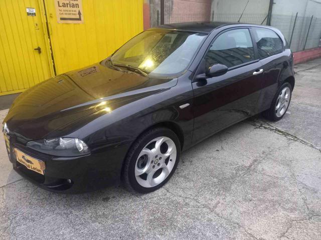 ALFA ROMEO 147 1.6 16V TS 3 porte Progression NEOPATENTATI