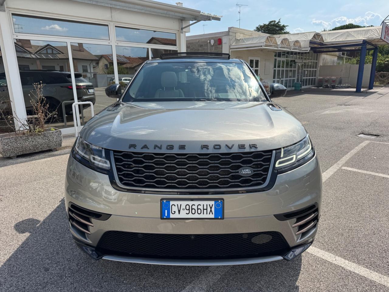 Land Rover Range Velar 2.0D I4 240 CV R-Dynamic S