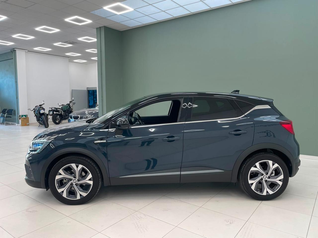Renault Captur II 2022 1.6 E-Tech hybrid RS Line 145cv auto
