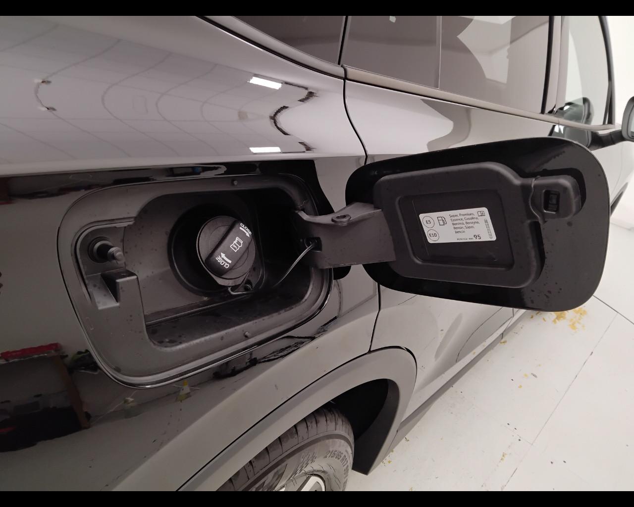 VOLKSWAGEN Tiguan III 2024 - Tiguan 1.5 tsi ehybrid Edition Plus 204cv dsg