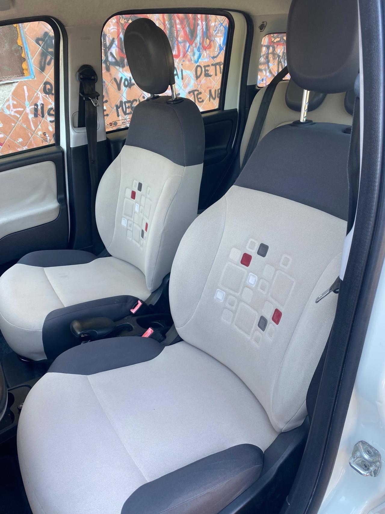 Fiat Panda Natural Power 2016 Lounge Full