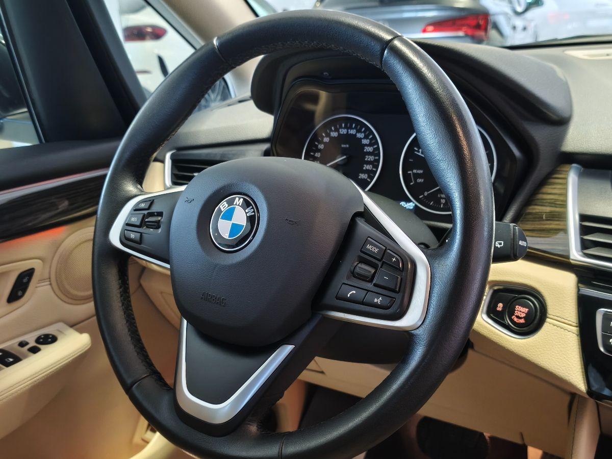 BMW Serie 2 218d Active Tourer Luxury 54.000 Km