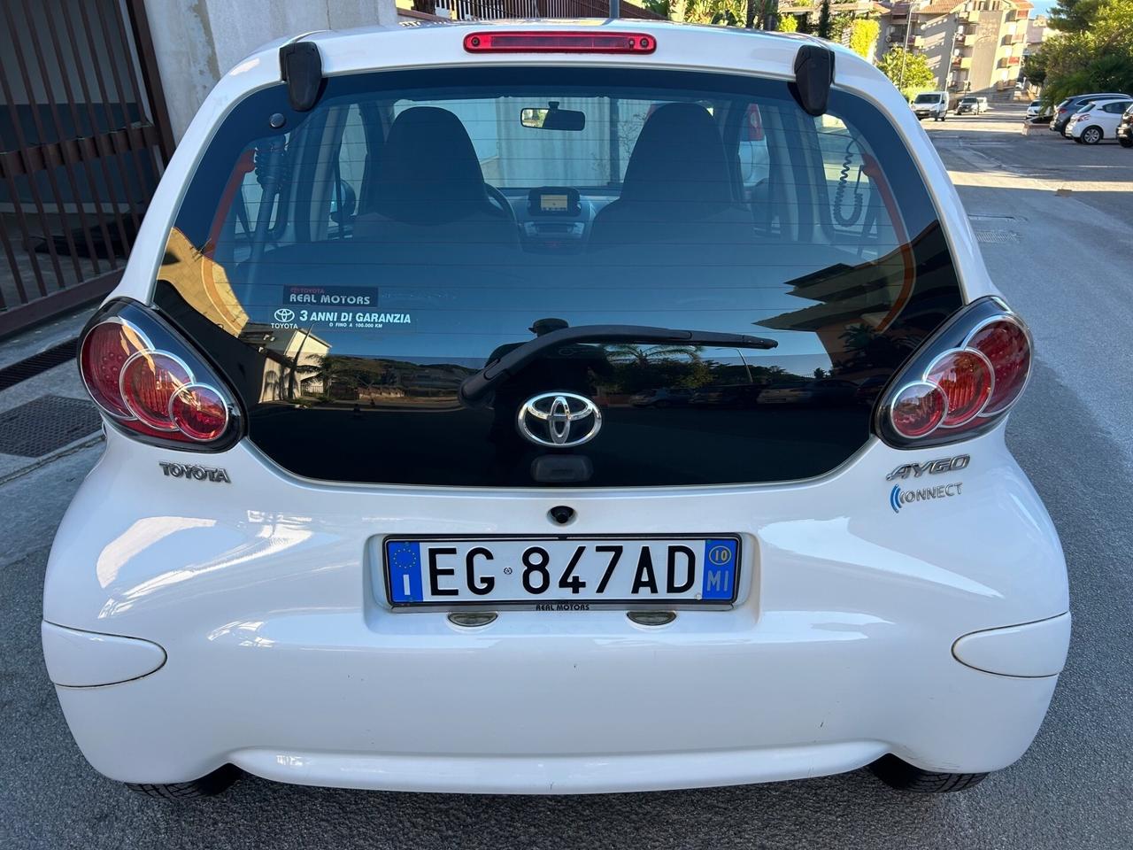 Toyota Aygo 1.0 benz ideale per neopatentati