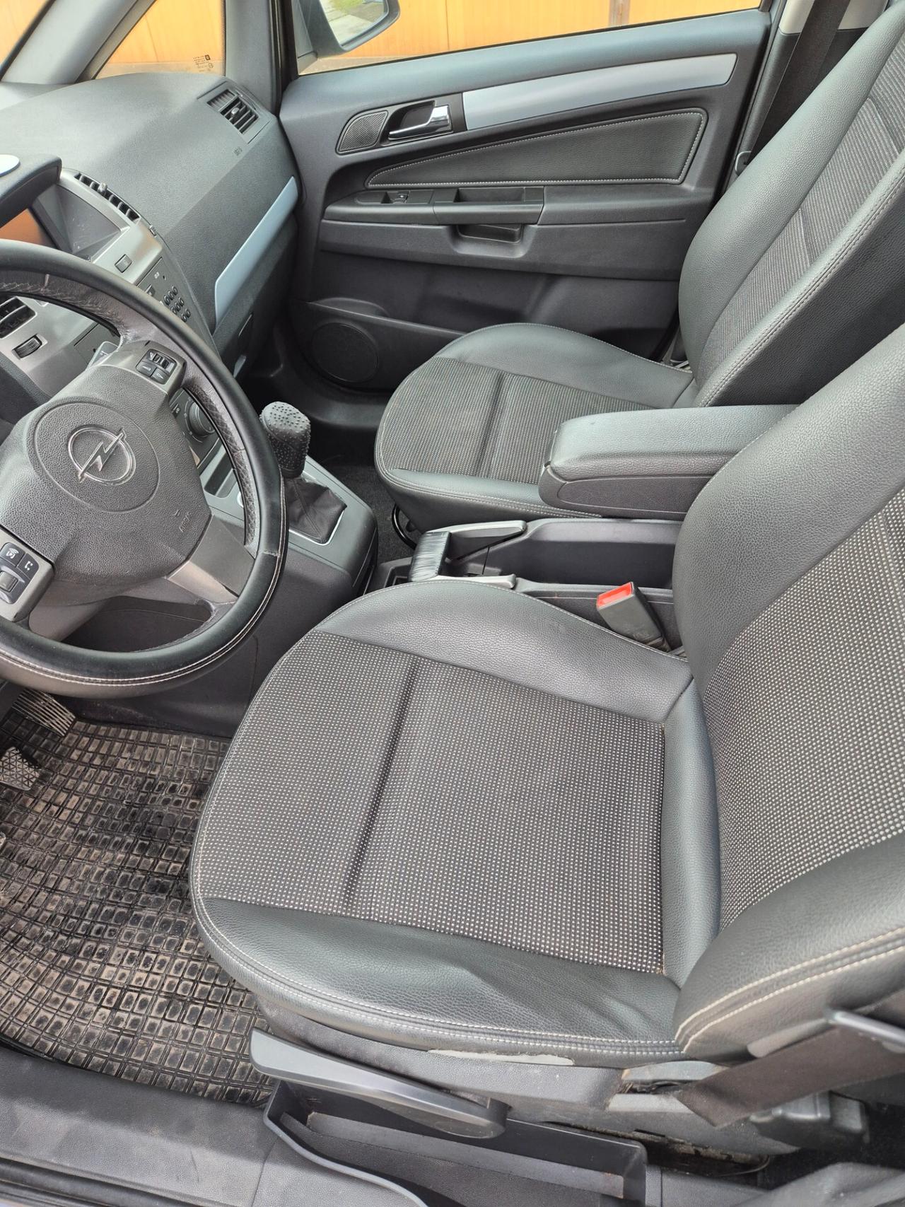 Opel Zafira 1.6 16V ecoM 7 posti