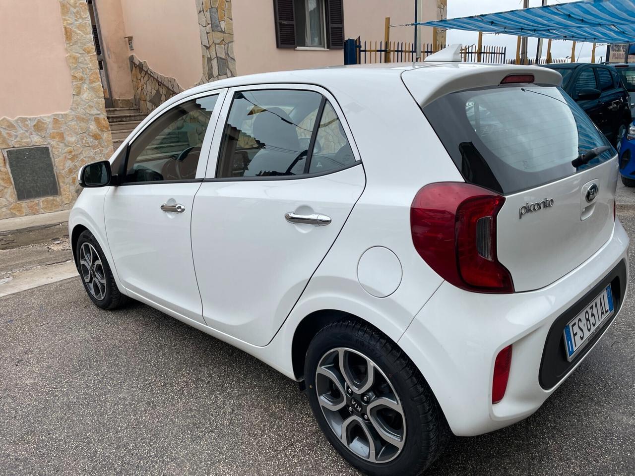 Kia Picanto 1.0 12V EcoGPL 5 porte Cool