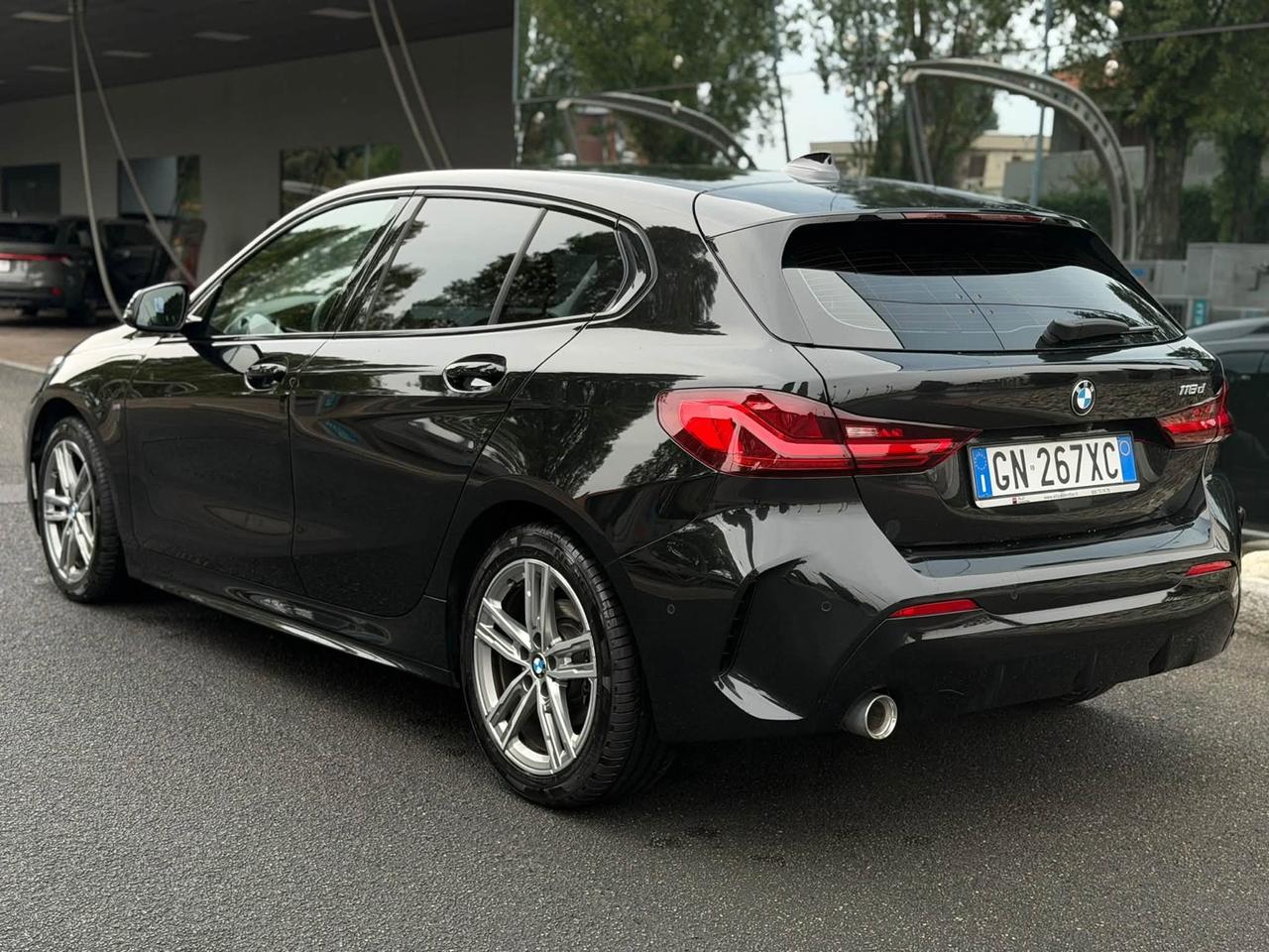 Bmw 116 116d 5p. Msport