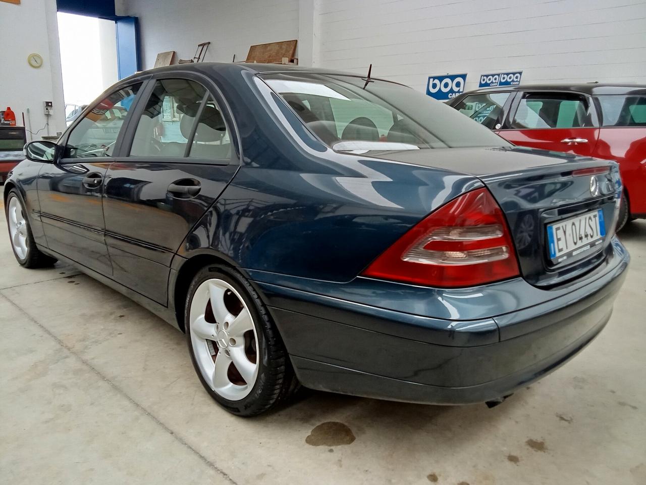 Mercedes-benz C 220 CDI