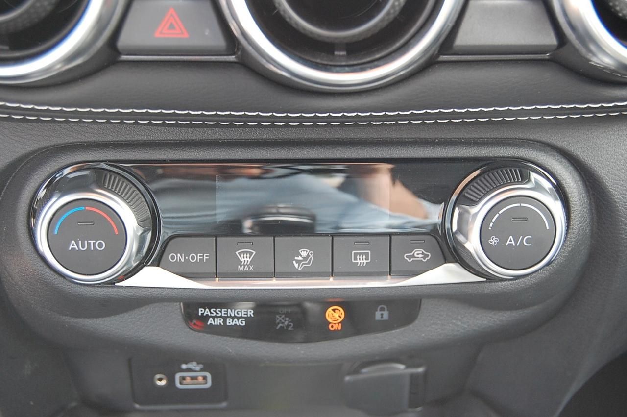Nissan Juke 1.0 DIG-T 114 CV N-Connecta