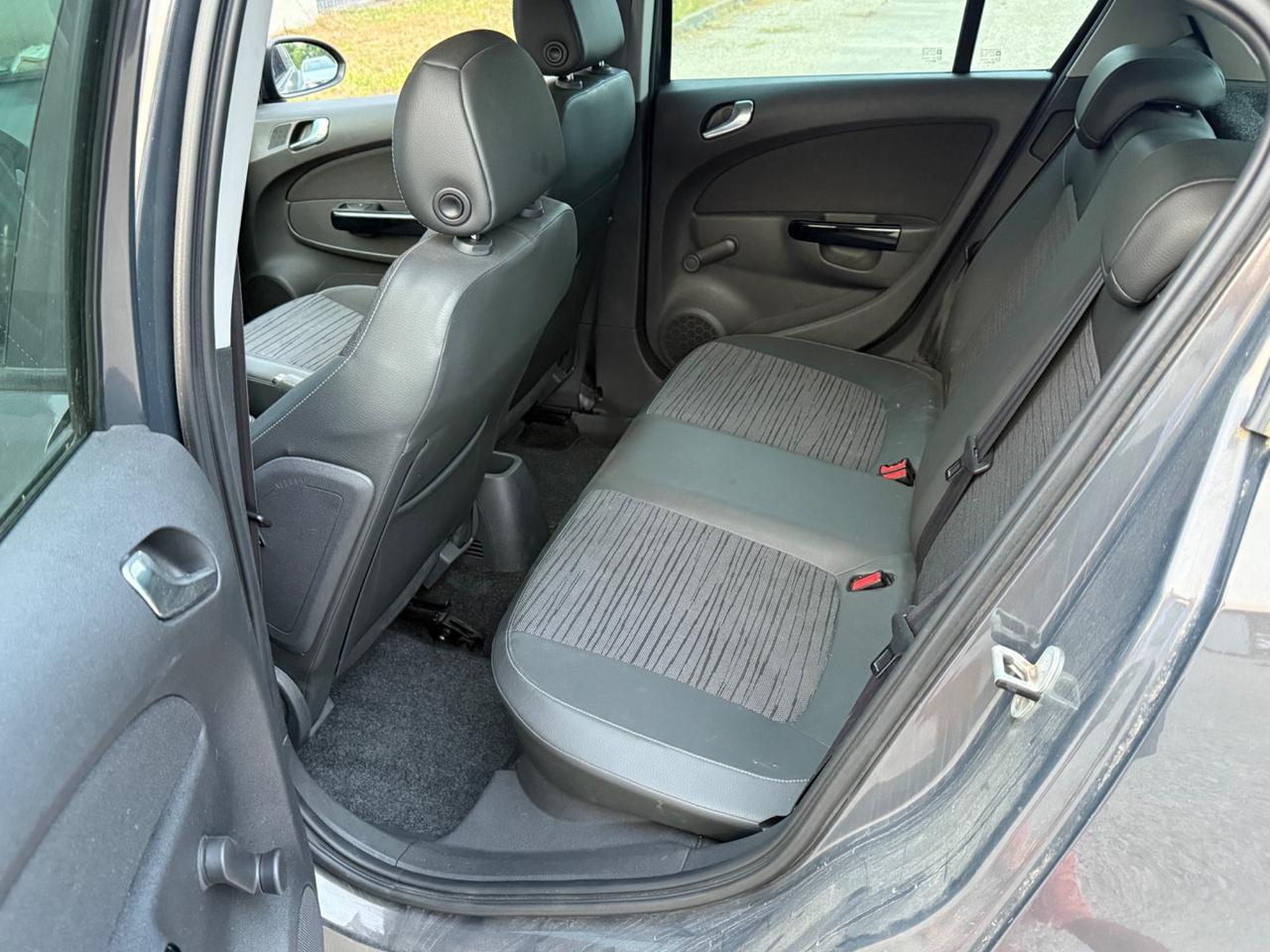Opel Corsa 1.2 5 porte Edition