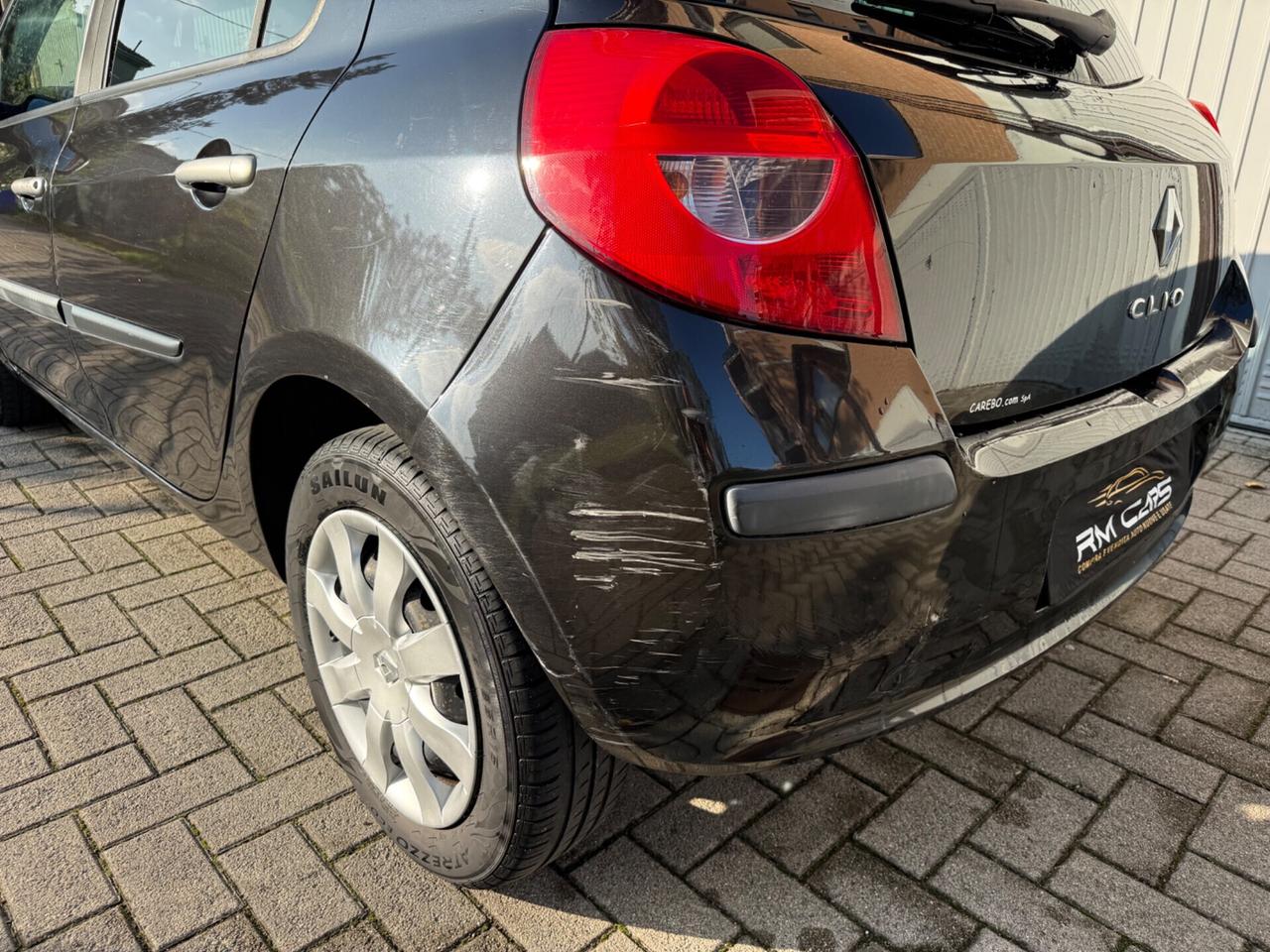 Renault Clio 1.2 16V 5 porte Le Iene