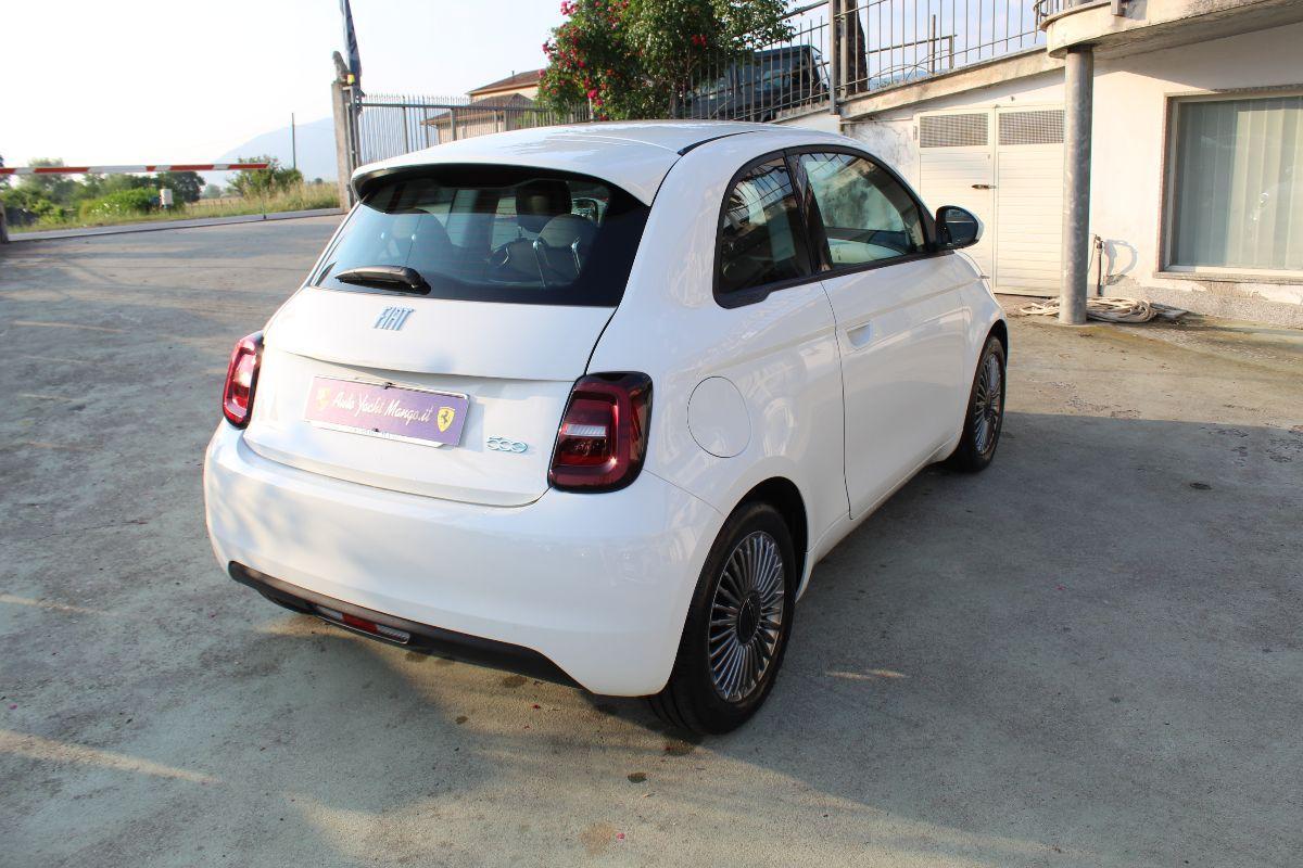 FIAT - 500 E - 500 Action Berlina