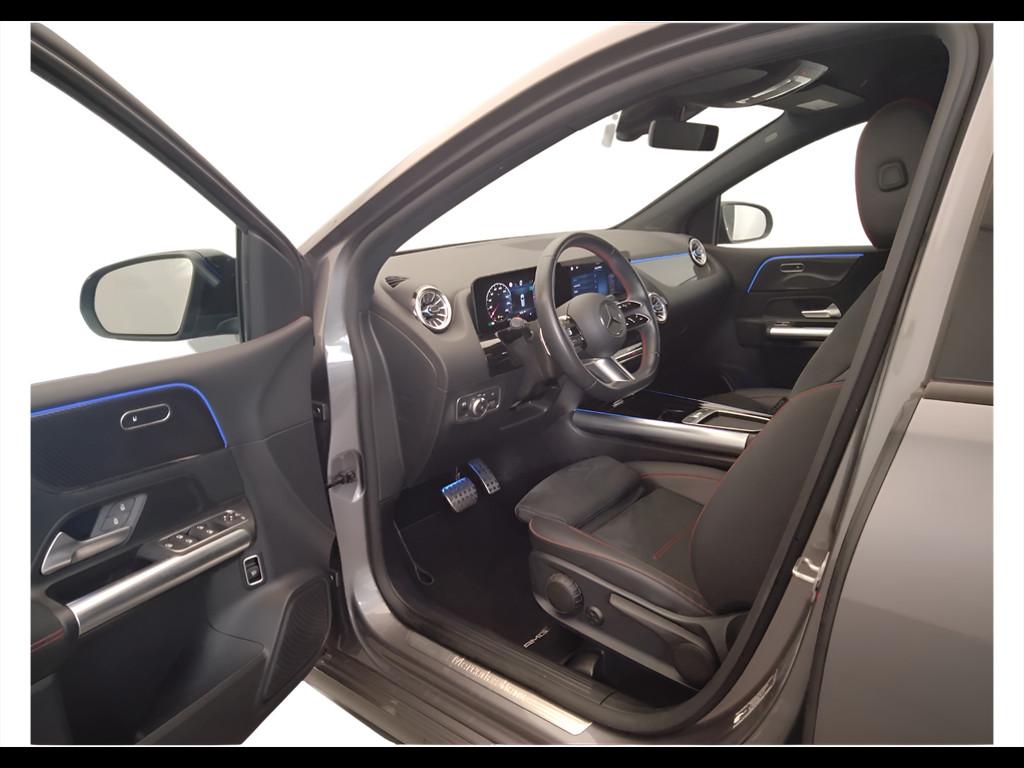 Mercedes-Benz Classe B - W247 2023 - B 180 d AMG Line Advanced Plus auto