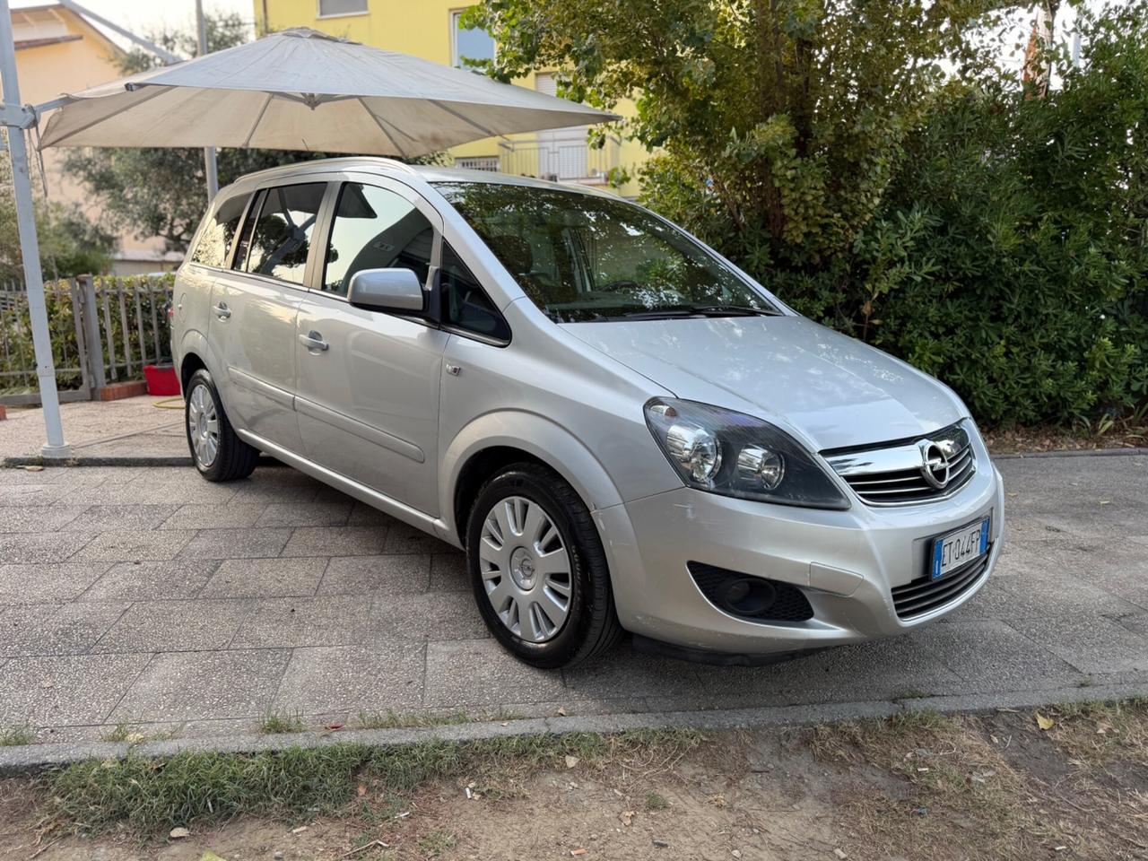 Opel Zafira 1.6 16V ecoM 150CV Turbo One