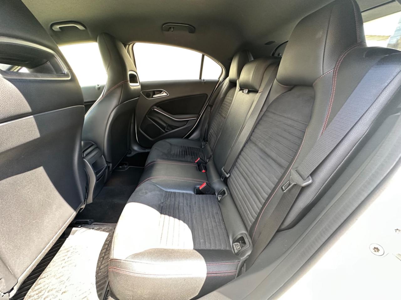 Mercedes-benz A 180 d Automatic Premium