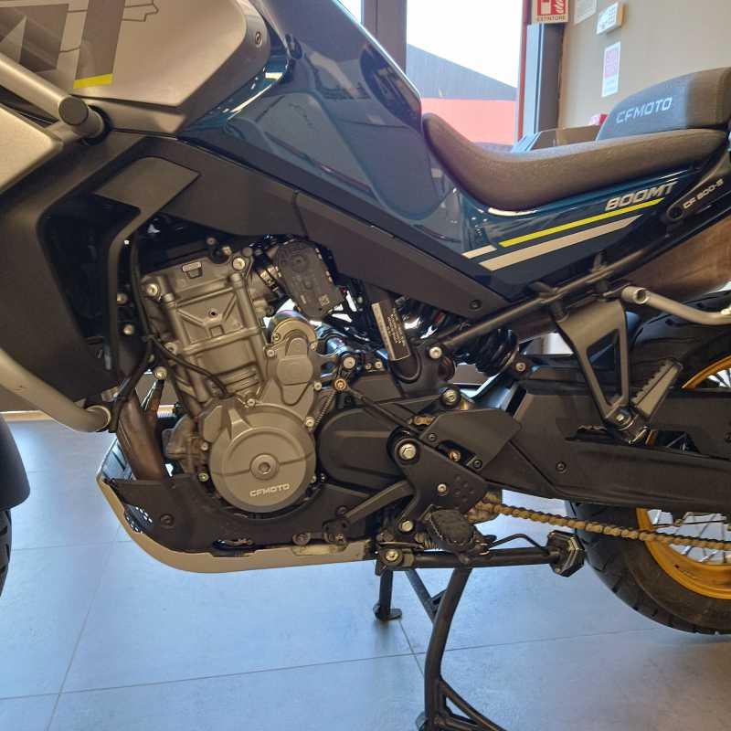 CFMOTO 800MT Touring - 2023