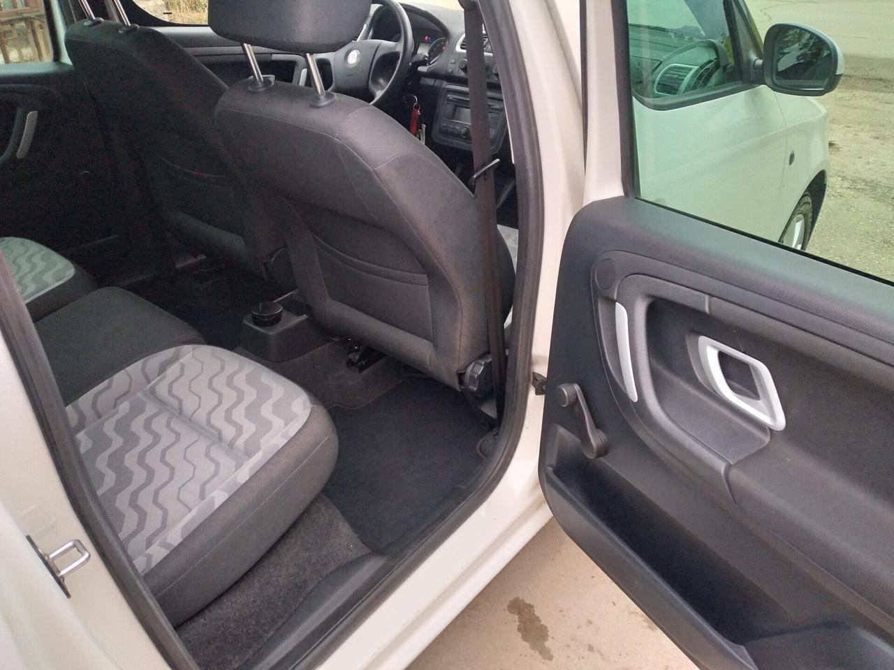 Skoda Roomster 1.4 TDI 80CV Sport