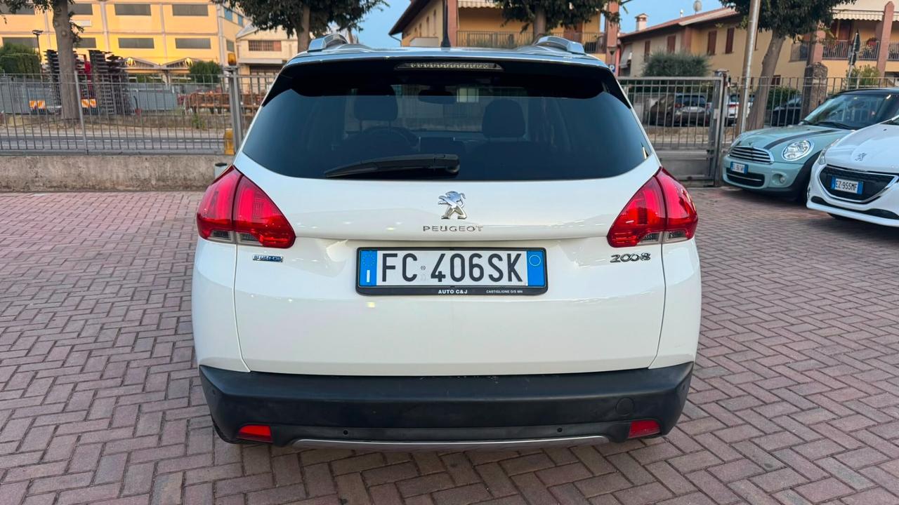 Peugeot 2008 BlueHDi 120 S&S Black Matt