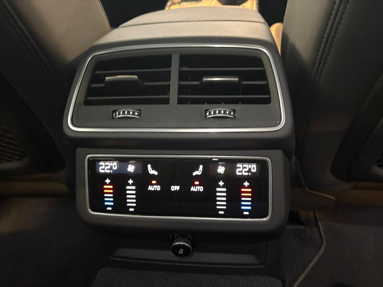 Audi A6 Avant BUSINESS DESIGN 45 2.0 TFSI quattro S tronic MHEV