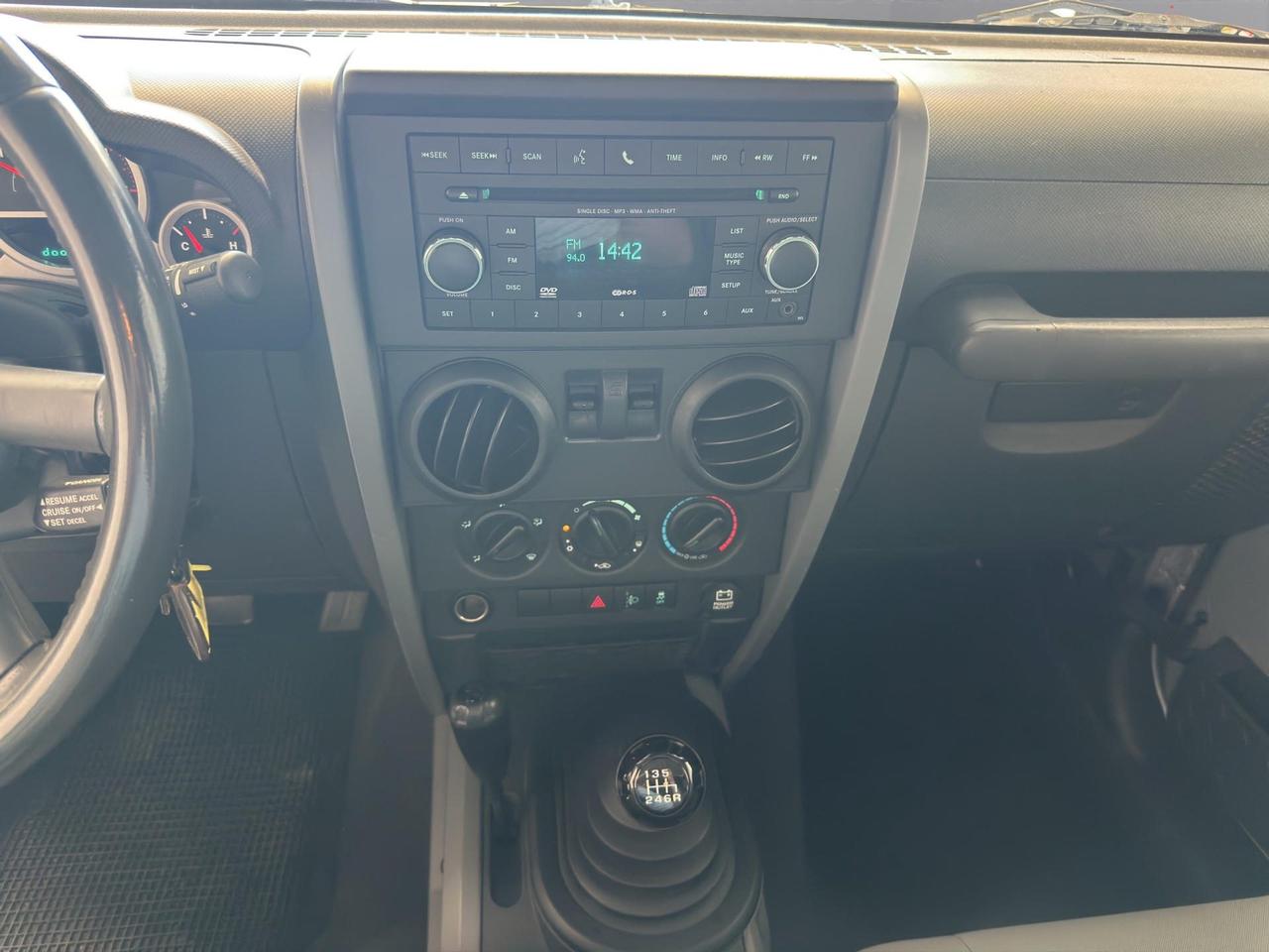 Jeep Wrangler 3p 2.8 crd SPORT dpf