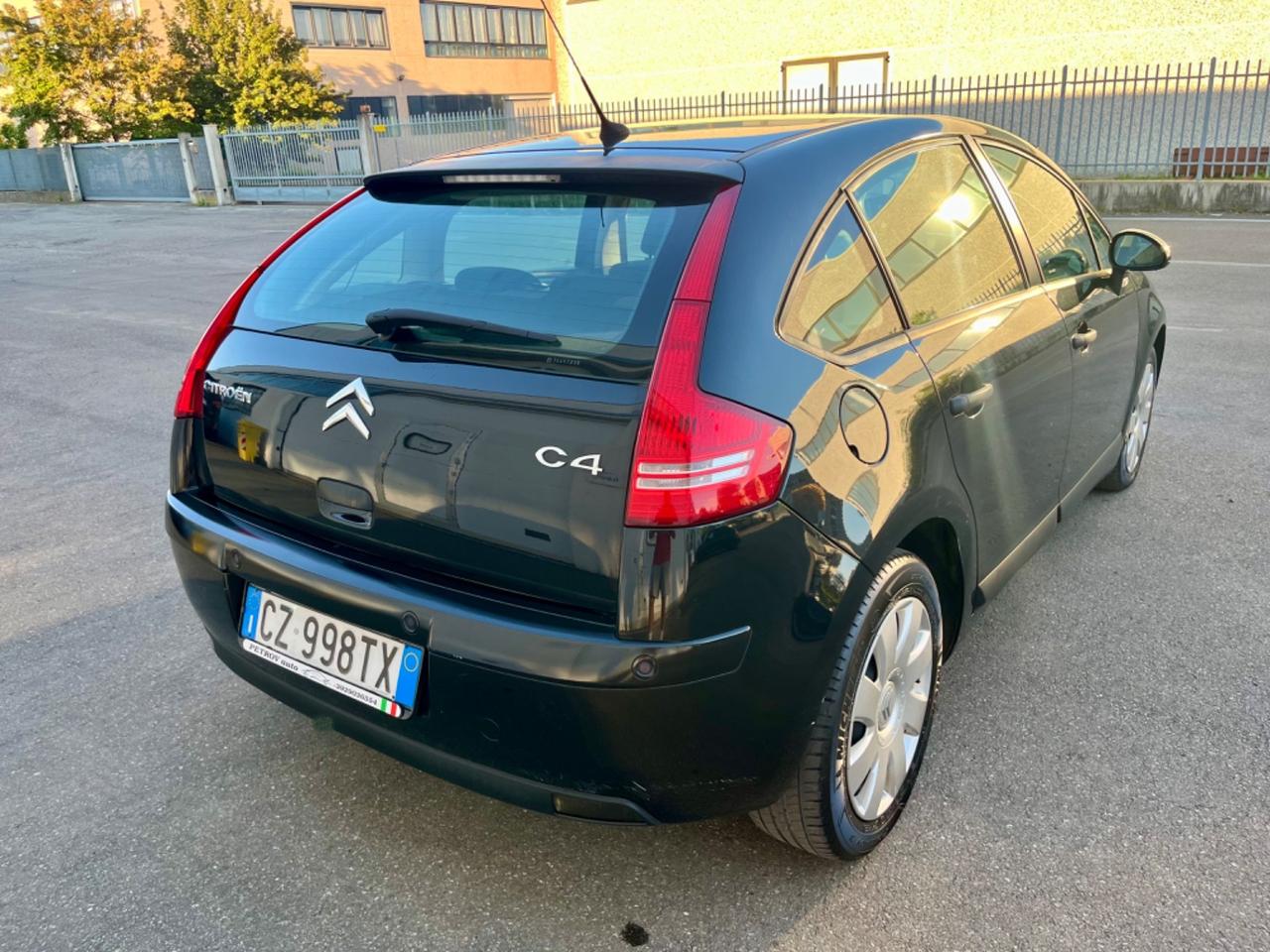 Citroen C4 1.4benz 2006 58.000km pari al nuovo