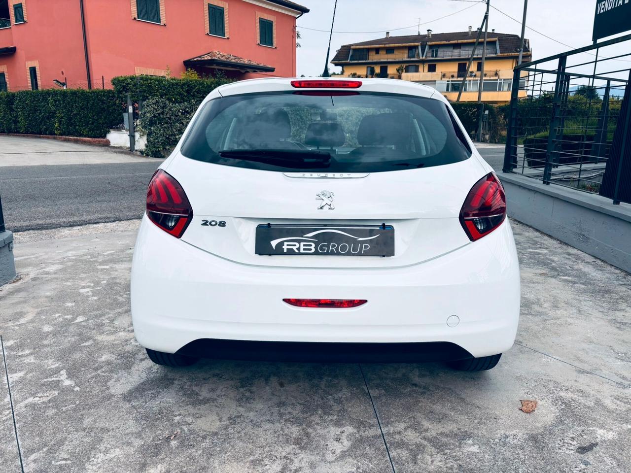 Peugeot 208 BlueHDi 75 5 porte Allure