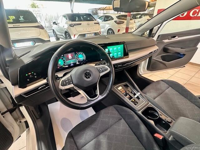 Volkswagen Golf 1.0 eTSI EVO DSG Life