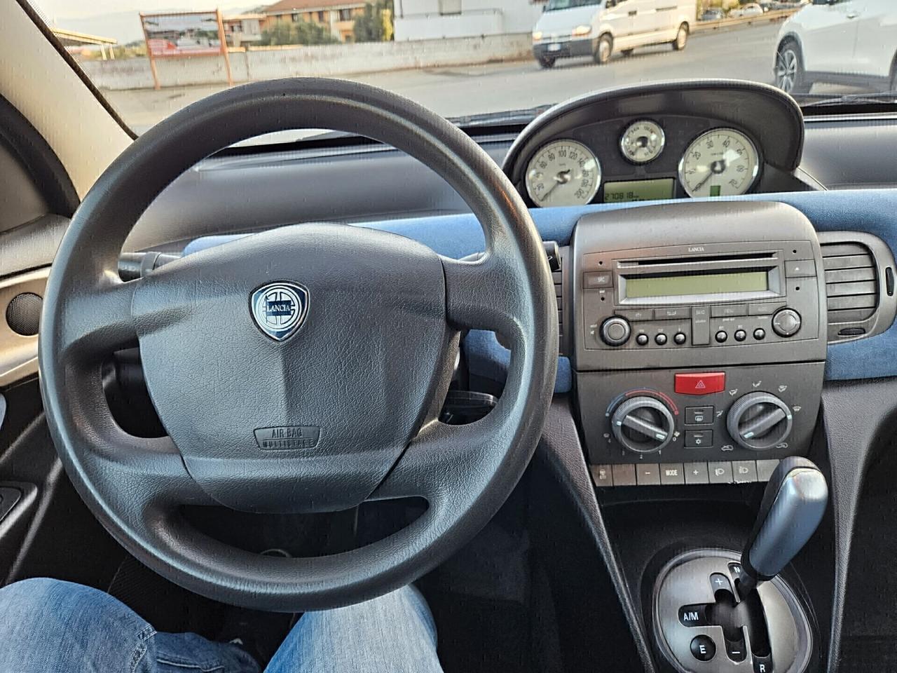 Lancia Ypsilon 1.3 Multijet 16V Argento