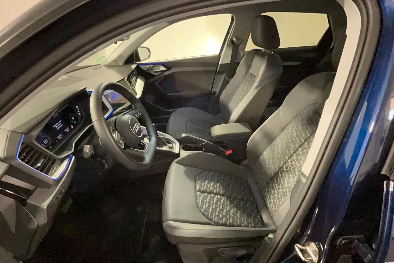 Audi A1 SPB 30 TFSI S tronic line edition