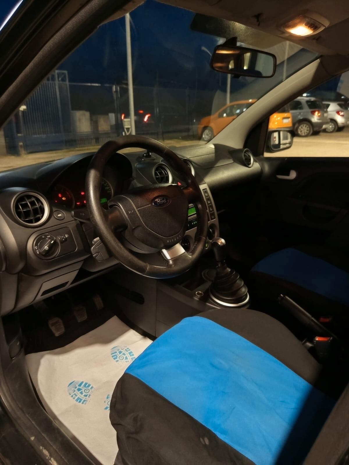 Ford Fiesta 1.4 TDCi 5p. Collection