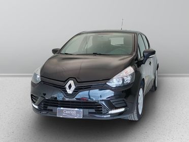 RENAULT Clio IV 2017 - Clio 1.2 16v Life 75cv