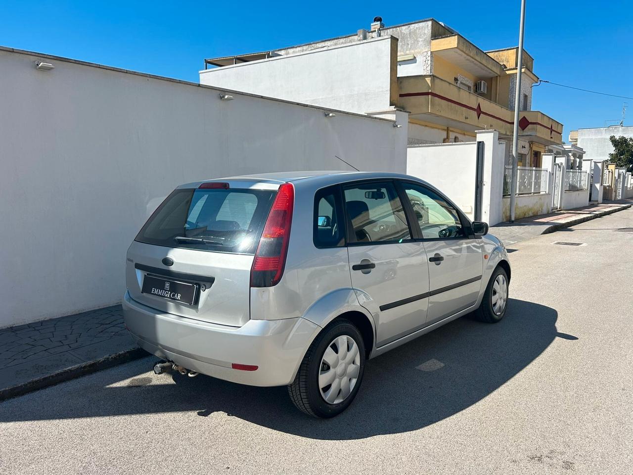 Ford Fiesta 1.4 TDCi 50Kw 5P GANCIO TRAINO-2004