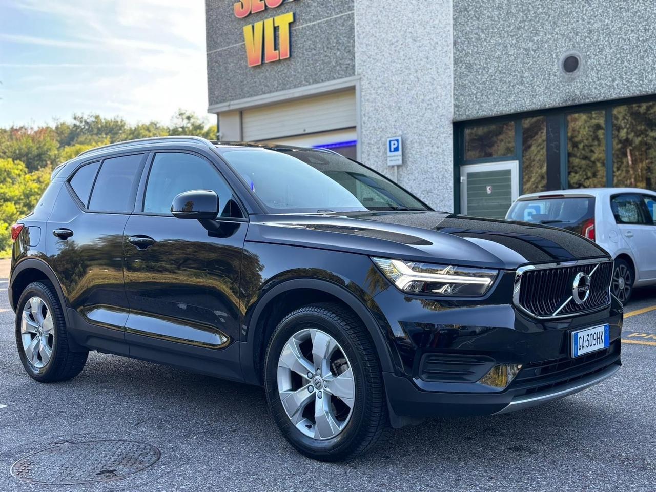 Volvo XC40 D3 AWD Momentum