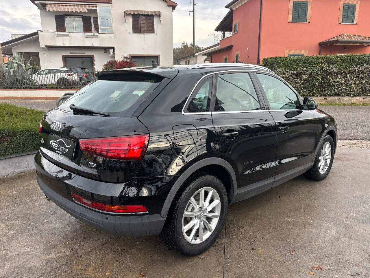 Audi Q3 2.0 TDI 120 CV S tronic Business