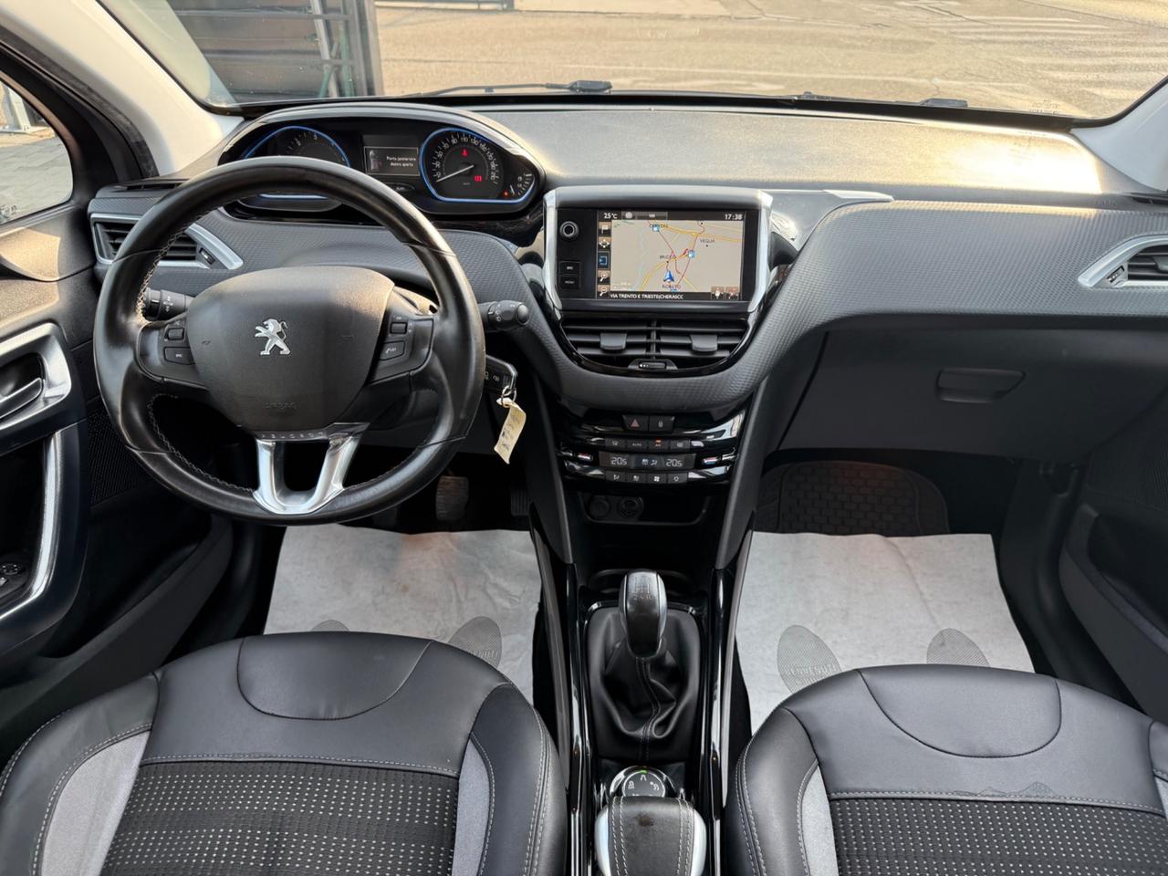 Peugeot 2008 BlueHDi 100 Allure OK NEOPATENTATI