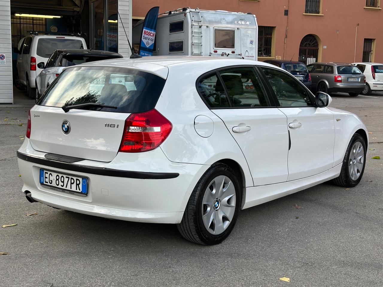 Bmw 116i cat 5 porte Eletta 140mila km