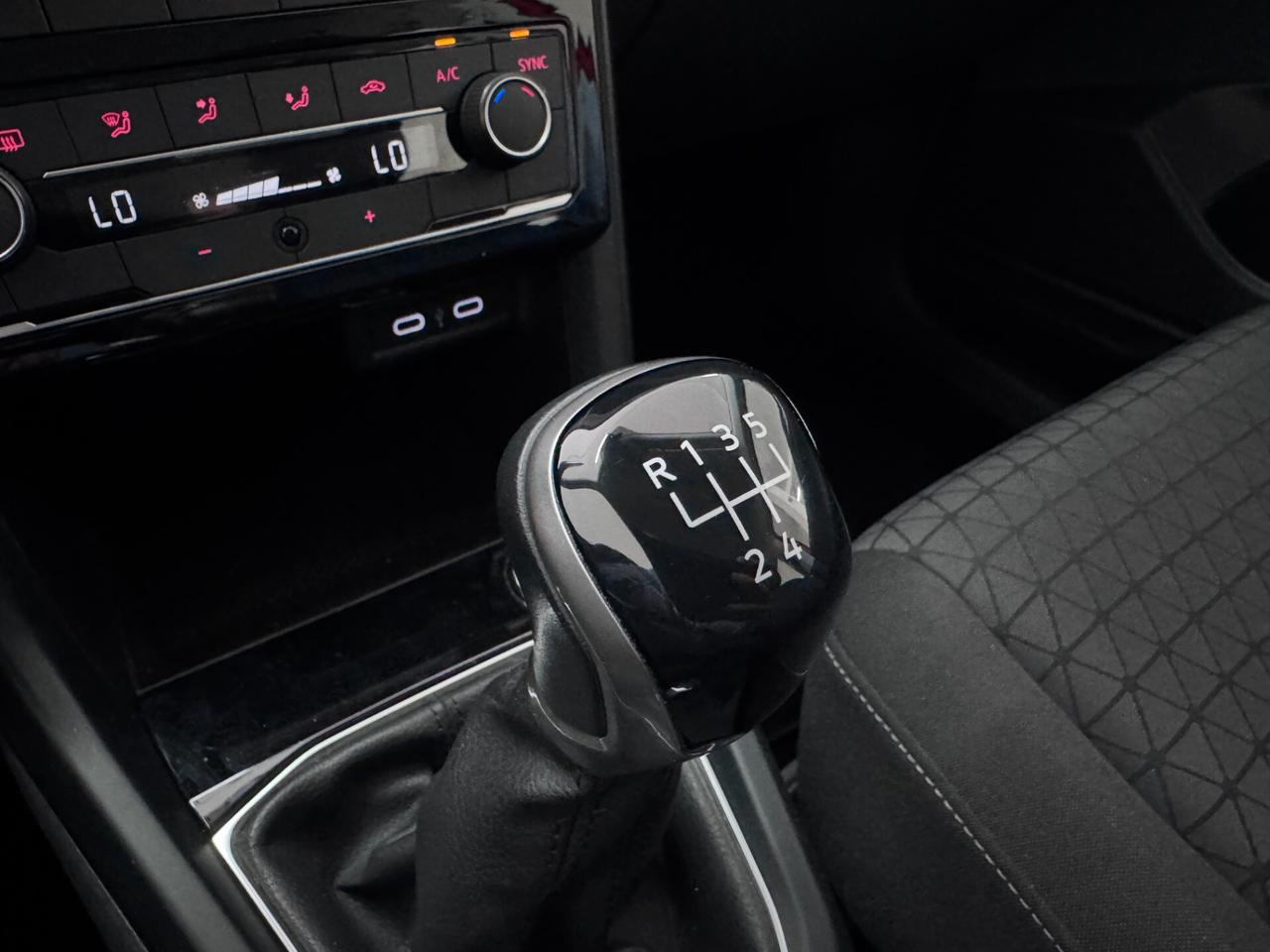Volkswagen T-Cross 1.0 TSI STYLE